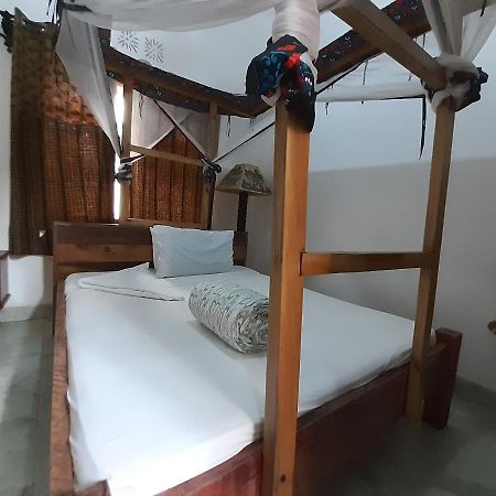 The Belle View Inn Bed & Breakfast Моши Экстерьер фото