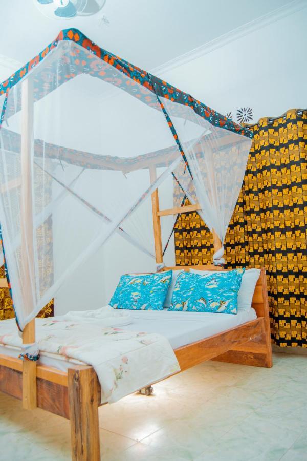 The Belle View Inn Bed & Breakfast Моши Экстерьер фото