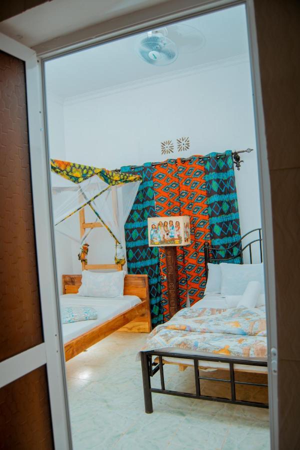 The Belle View Inn Bed & Breakfast Моши Экстерьер фото