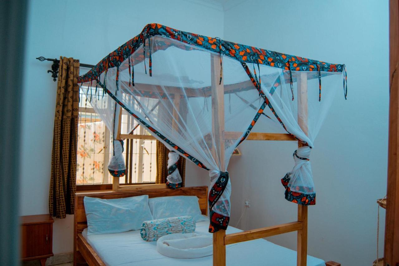 The Belle View Inn Bed & Breakfast Моши Экстерьер фото