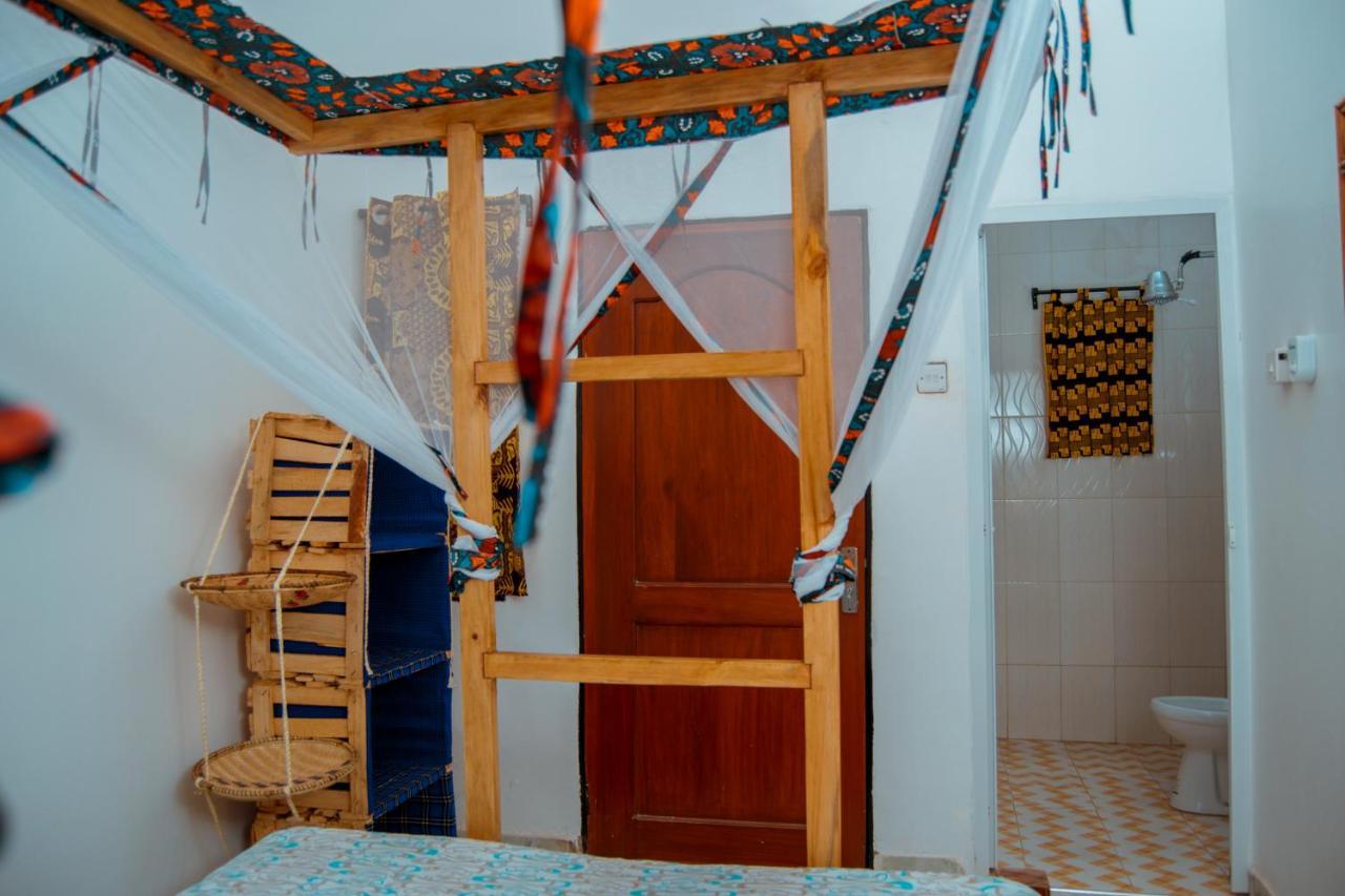The Belle View Inn Bed & Breakfast Моши Экстерьер фото